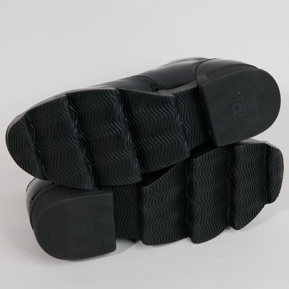 iRi - Black Patent High Top Sneaker - NWOT - Size 41 - Picture 4 of 4